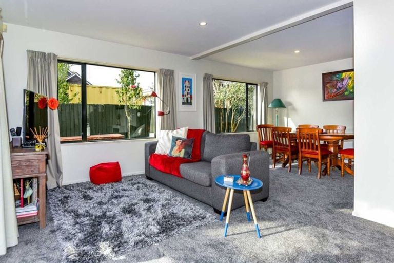 Photo of property in 78a Sawyers Arms Road, Northcote, Christchurch, 8052