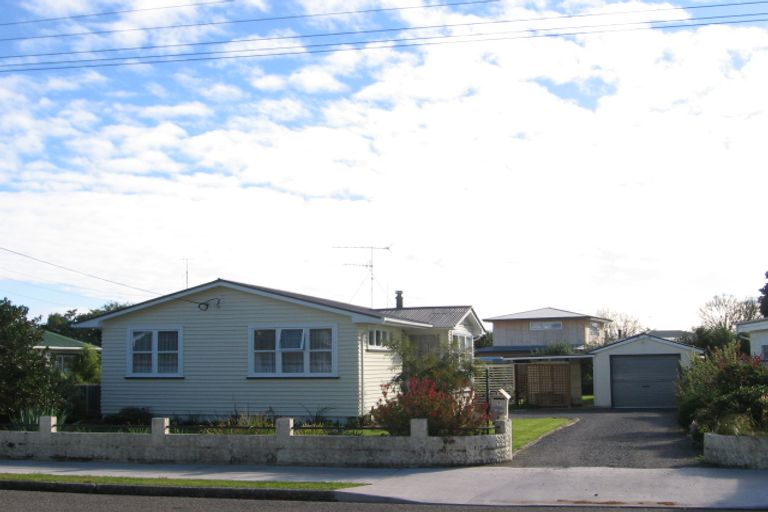 Photo of property in 7 Atmore Avenue, Otaki, 5512