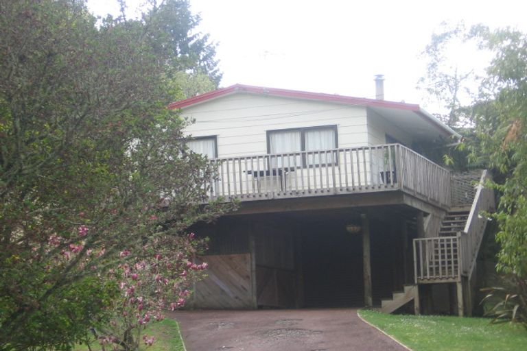 Photo of property in 15 Summit Road, Lake Okareka, Rotorua, 3076