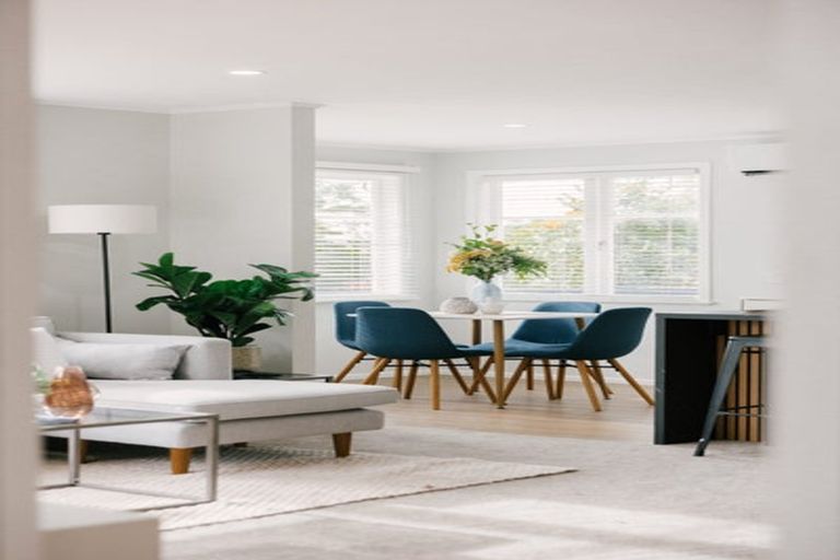 Photo of property in 15 Peters Avenue, Cloverlea, Palmerston North, 4412