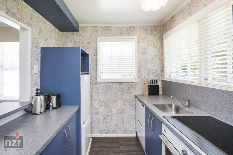 Photo of property in 18 Ranfurly Road, Feilding, 4702