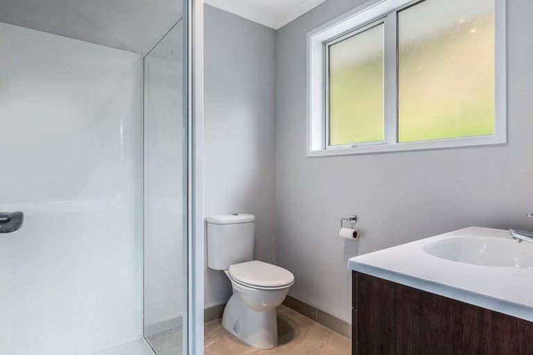 Photo of property in 31 Banks Boulevard, Whitby, Porirua, 5024