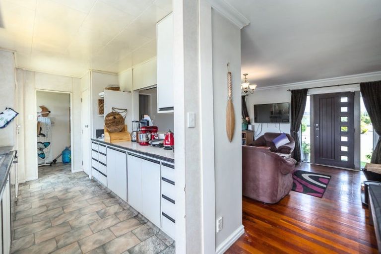 Photo of property in 7 Fairbrother Street, Carterton, 5713