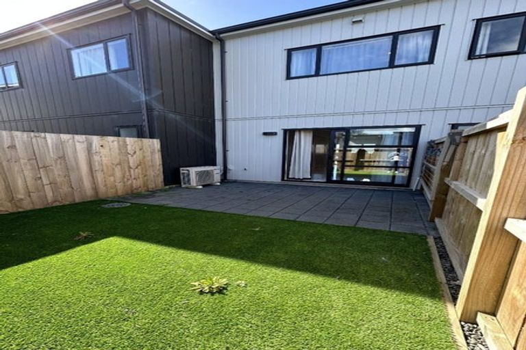 Photo of property in 21a Ventura Street, Mangere, Auckland, 2022