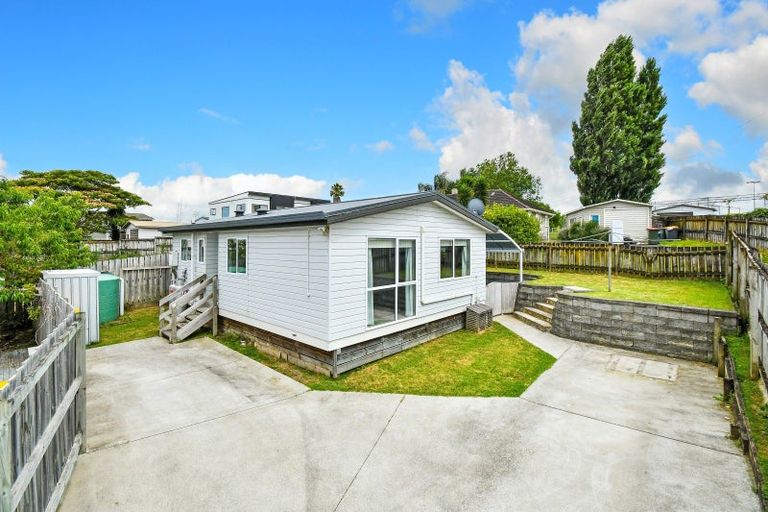 Photo of property in 80a Arimu Road, Papakura, 2110