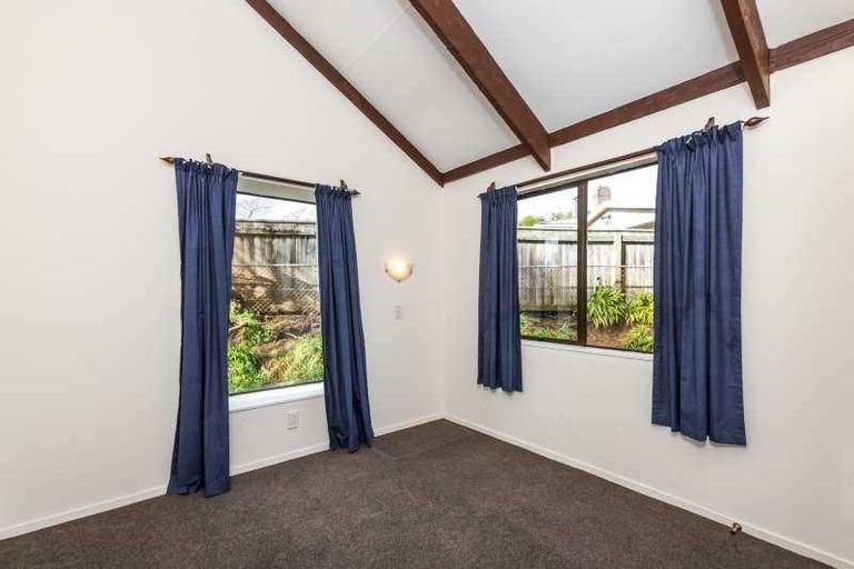 Photo of property in 15b Te Hatepe Avenue, Taupo, 3330