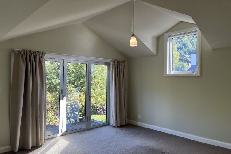 Photo of property in 12 Villiers Street, Arrowtown, 9302