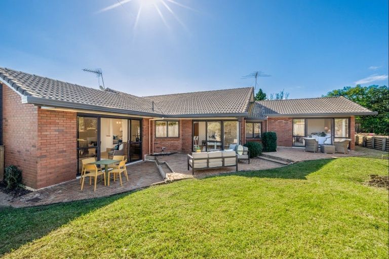 Photo of property in 105 Oliver Road, Eastern Beach, Auckland, 2012