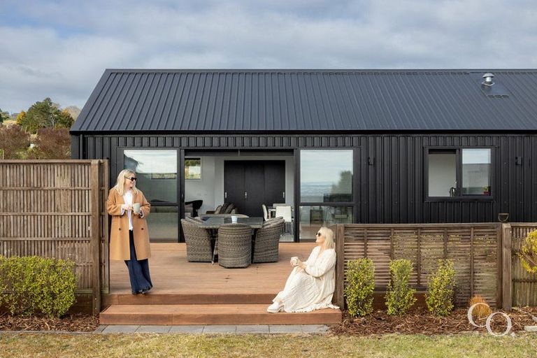 Photo of property in 310 Waitaha Road South, Welcome Bay, Tauranga, 3175