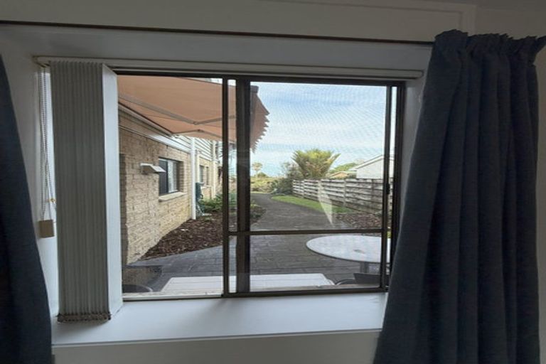 Photo of property in 23 Auld Street, Torbay, Auckland, 0630