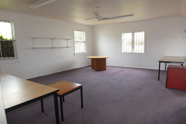 Photo of property in 5 Clyde Street, Foxton, 4814