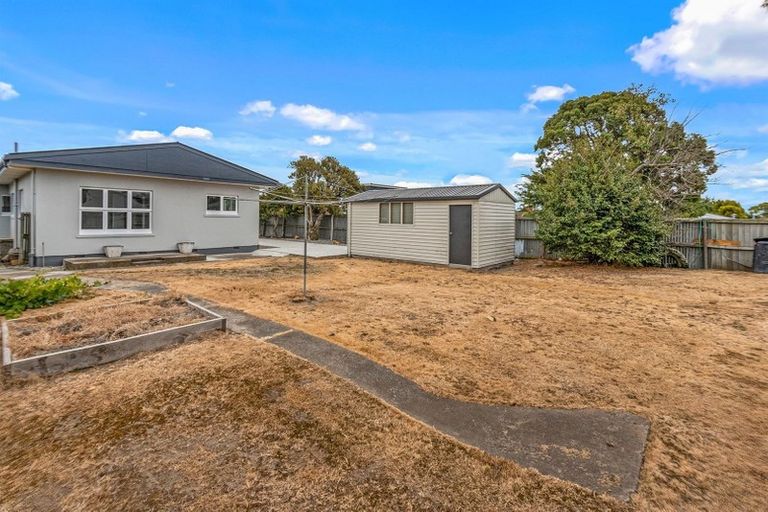 Photo of property in 31 Shortland Street, Wainoni, Christchurch, 8061