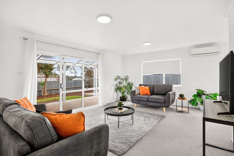 Photo of property in 15 Oleander Place, Bell Block, New Plymouth, 4312