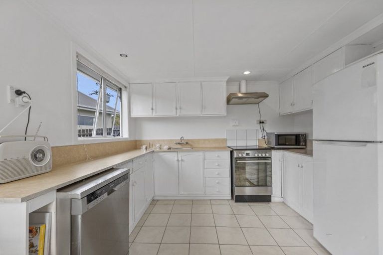 Photo of property in 824 Brighton Road, Ocean View, Dunedin, 9035