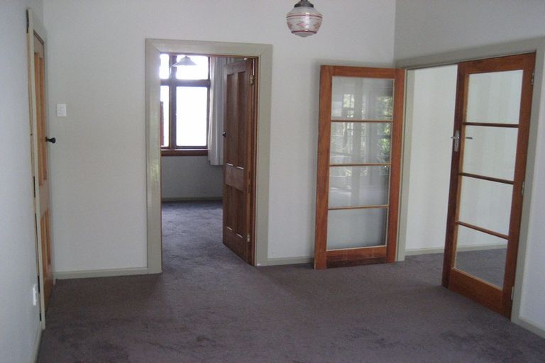 Photo of property in 26 Selwyn Road, Lyttelton, 8082