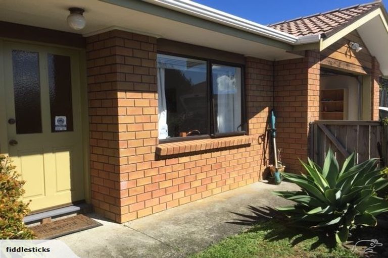 Photo of property in 1/146 Whitford Road, Somerville, Auckland, 2014