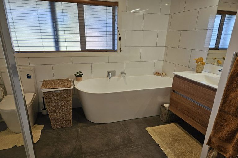 Photo of property in 7 Point Bush Road, Waimate, 7924