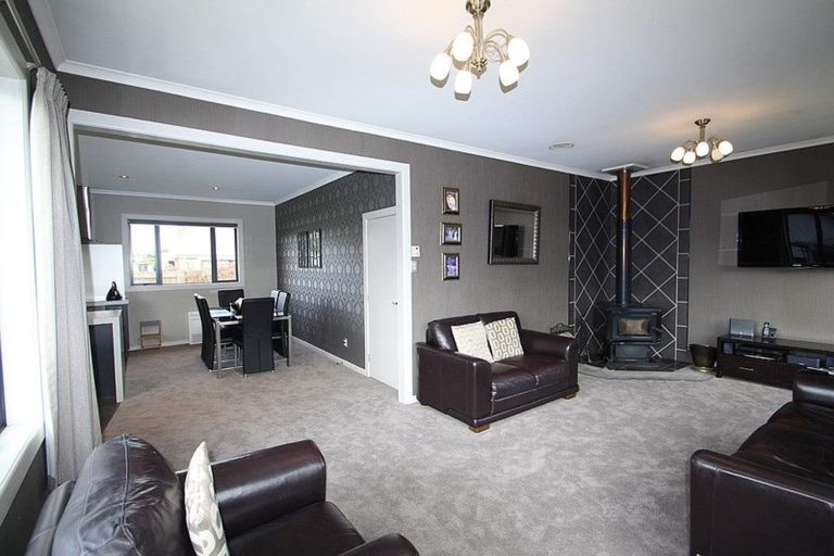 Photo of property in 7 Merlin Place, Gore, 9710