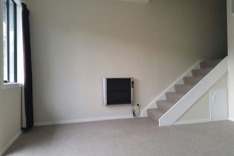 Photo of property in 3/7 Raroa Road, Kelburn, Wellington, 6012