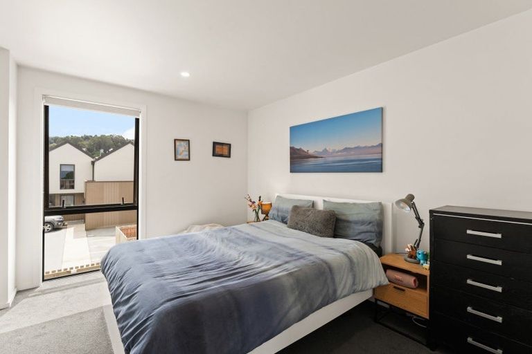 Photo of property in 16 Dallas Lane, Caversham, Dunedin, 9012