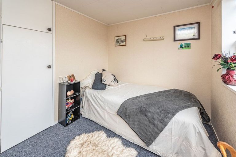 Photo of property in 181a Bridge Street, Bulls, 4818