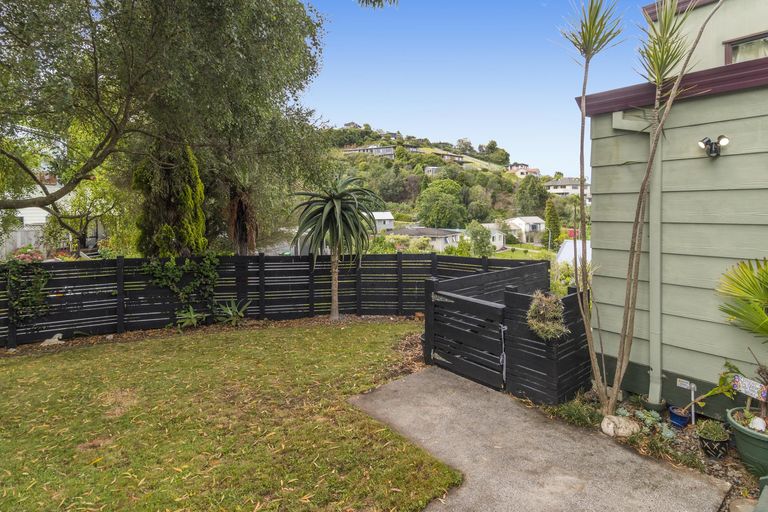 Photo of property in 25 Graham Place, Bellevue, Tauranga, 3110