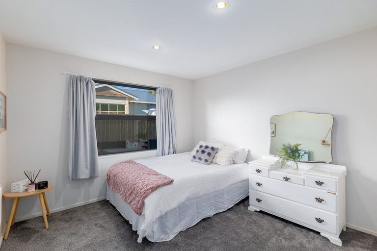 Photo of property in 15 Surrey Street, Linwood, Christchurch, 8062