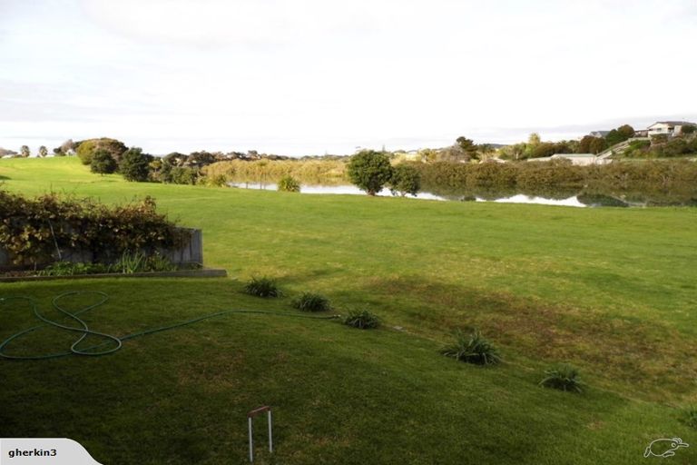 Photo of property in 6 Pukeko Street, Ruakaka, 0116