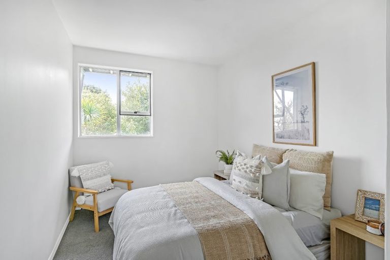 Photo of property in 184 Major Hornbrook Road, Mount Pleasant, Christchurch, 8081