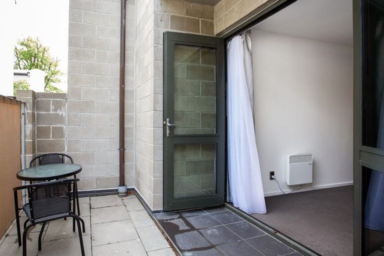 Photo of property in 10/868 Colombo Street, Christchurch Central, Christchurch, 8013