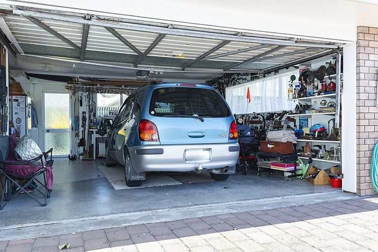 Photo of property in 1/36 Tukapa Street, Westown, New Plymouth, 4310