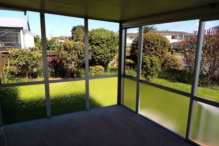 Photo of property in 13 Culzean Grove, Bell Block, New Plymouth, 4312