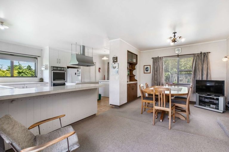 Photo of property in 1 Waterford Road, Katikati, 3129