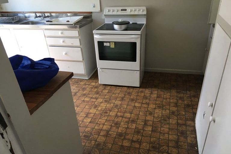 Photo of property in 2 Rugby Street, Merivale, Christchurch, 8014