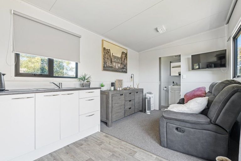 Photo of property in 104 Princess Street, Waitara, 4383