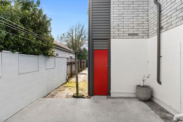 Photo of property in 23b Queen Street, Cambridge, 3434