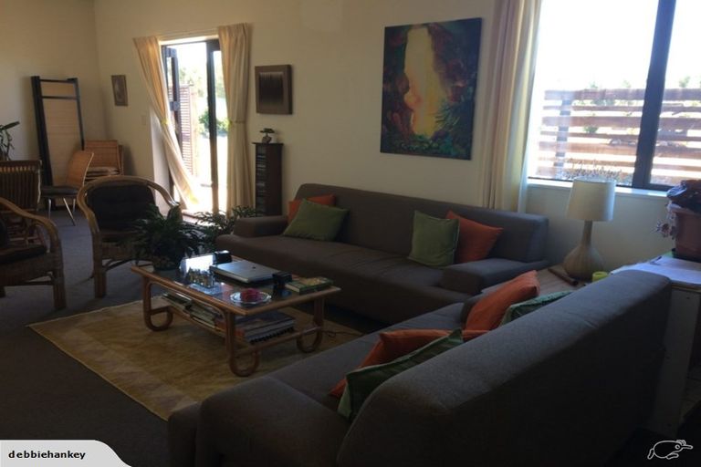 Photo of property in 56 Paritai Lane, Amberley, 7481