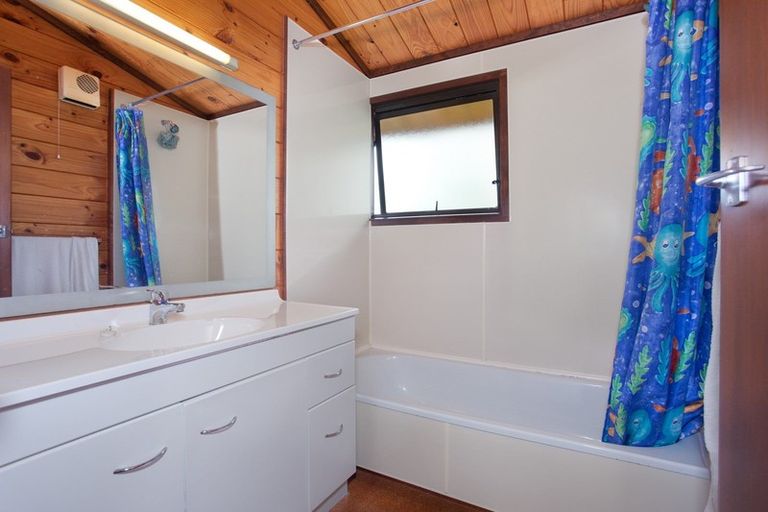 Photo of property in 450 Fitzherbert Road East, Aokautere, Palmerston North, 4471