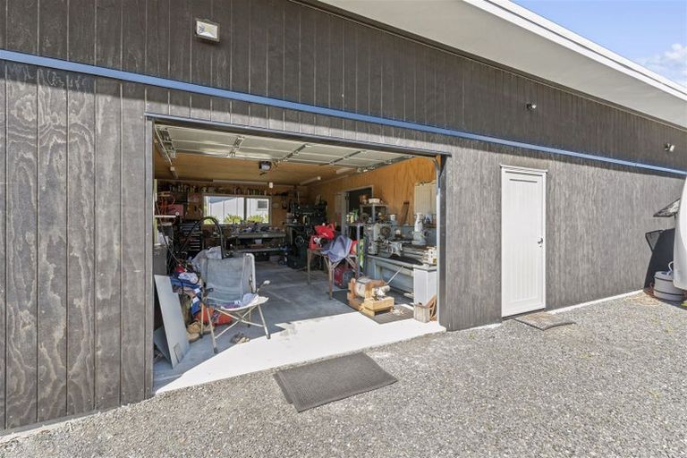 Photo of property in 5 Laurent Way, Ohau, Levin, 5570