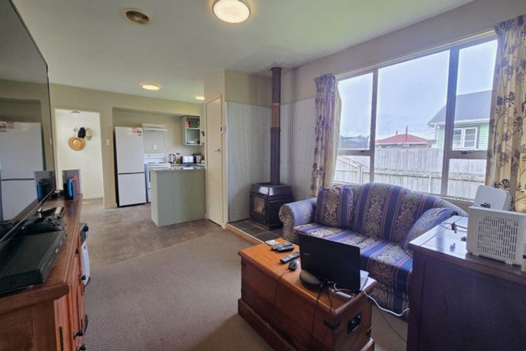 Photo of property in 160 Brittan Street, Hokitika, 7810