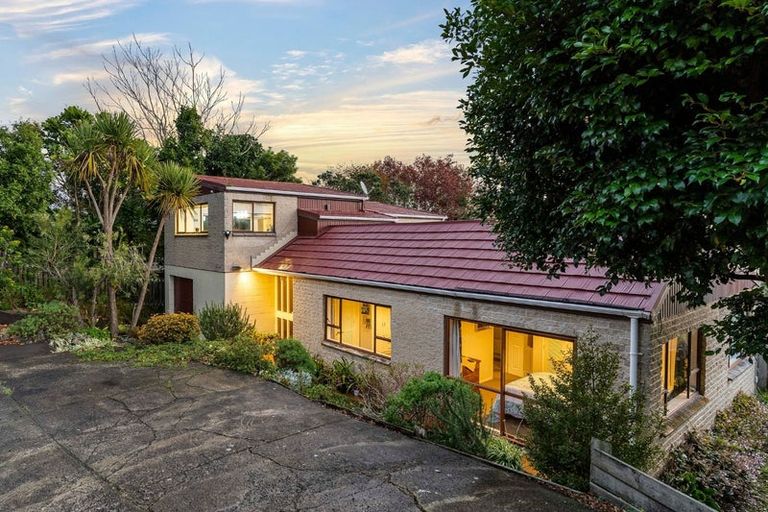 Photo of property in 93 Garfield Road, Helensville, 0800