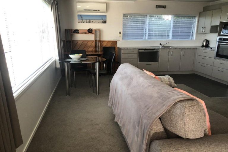 Photo of property in 1/2 Ormiston Road, Onerahi, Whangarei, 0110