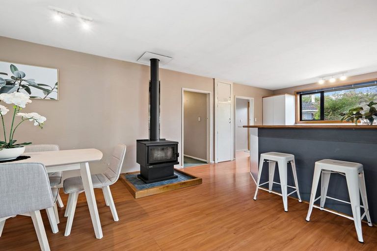 Photo of property in 30 Sarabande Avenue, Redwood, Christchurch, 8051