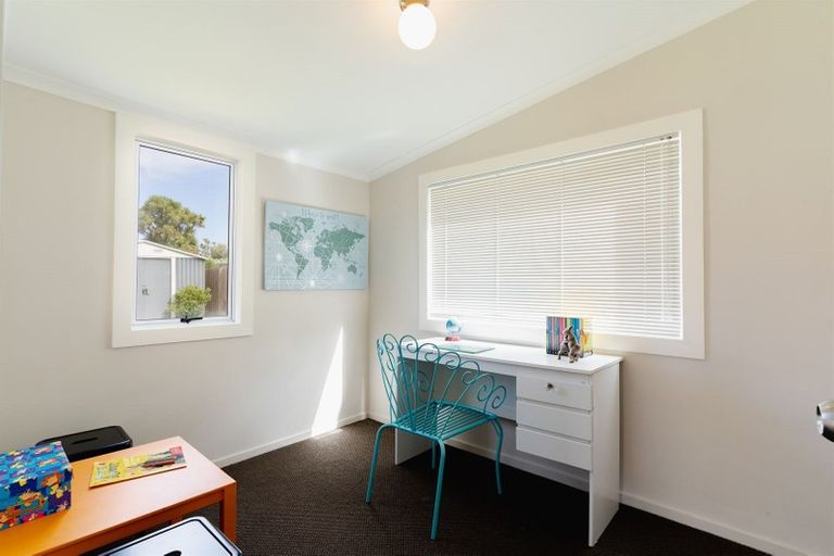 Photo of property in 67 Hargest Crescent, Saint Kilda, Dunedin, 9012