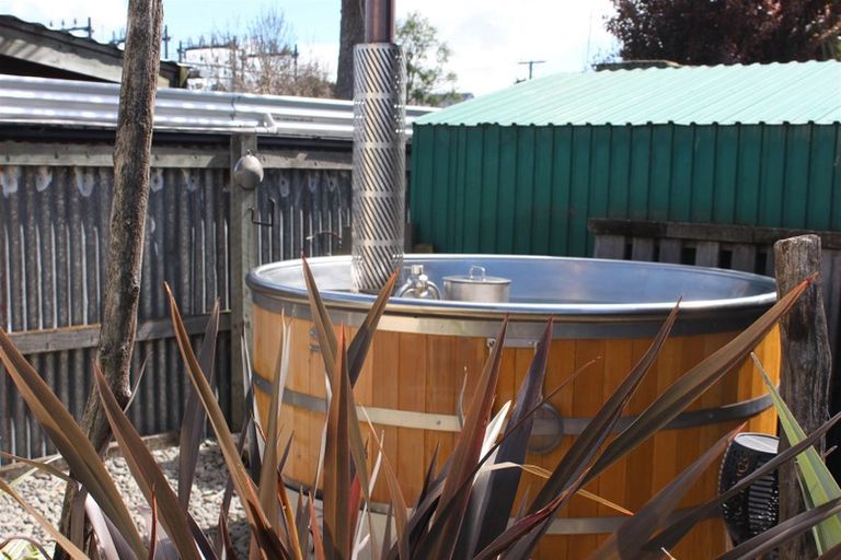 Photo of property in 44 Ajax Street, Milton, 9220