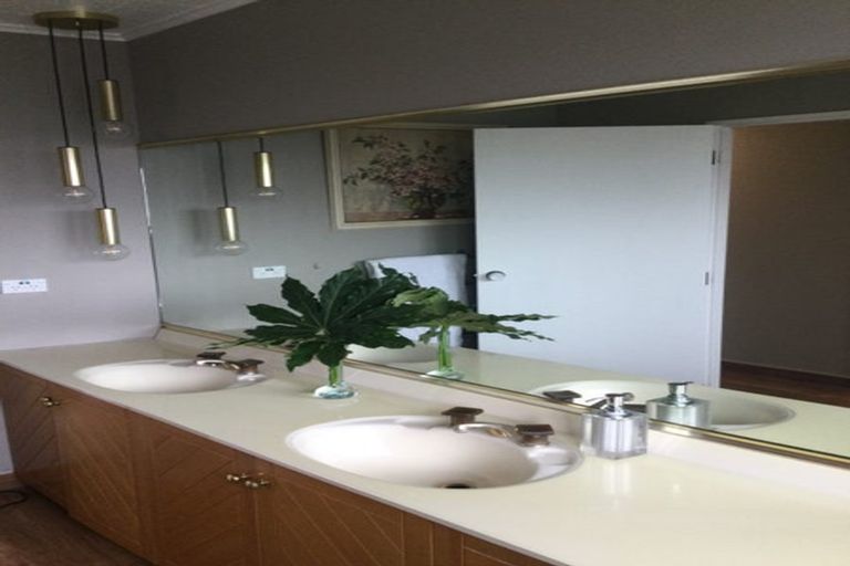 Photo of property in 10 Harpham Street, Taradale, Napier, 4112