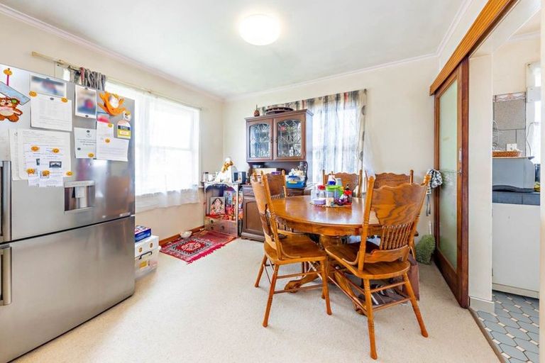 Photo of property in 4 Begbie Place, Sandringham, Auckland, 1025