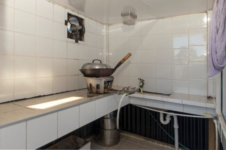 Photo of property in 60 Bledisloe Road, Maraenui, Napier, 4110