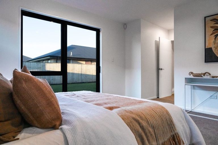 Photo of property in 4 Summerleas Lane, Halswell, Christchurch, 8025