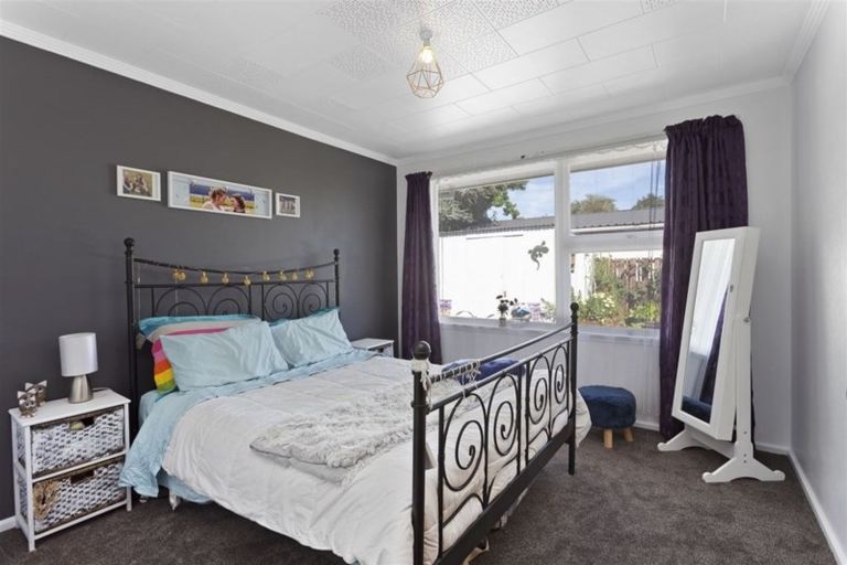 Photo of property in 183 West Belt, Rangiora, 7400